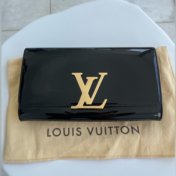 Louis Vuitton Vernis Louise Black Patent Leather Clutch - Picture 4 of 10